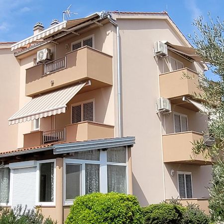 Hotel Haus Magdalena Krk Town Exterior foto